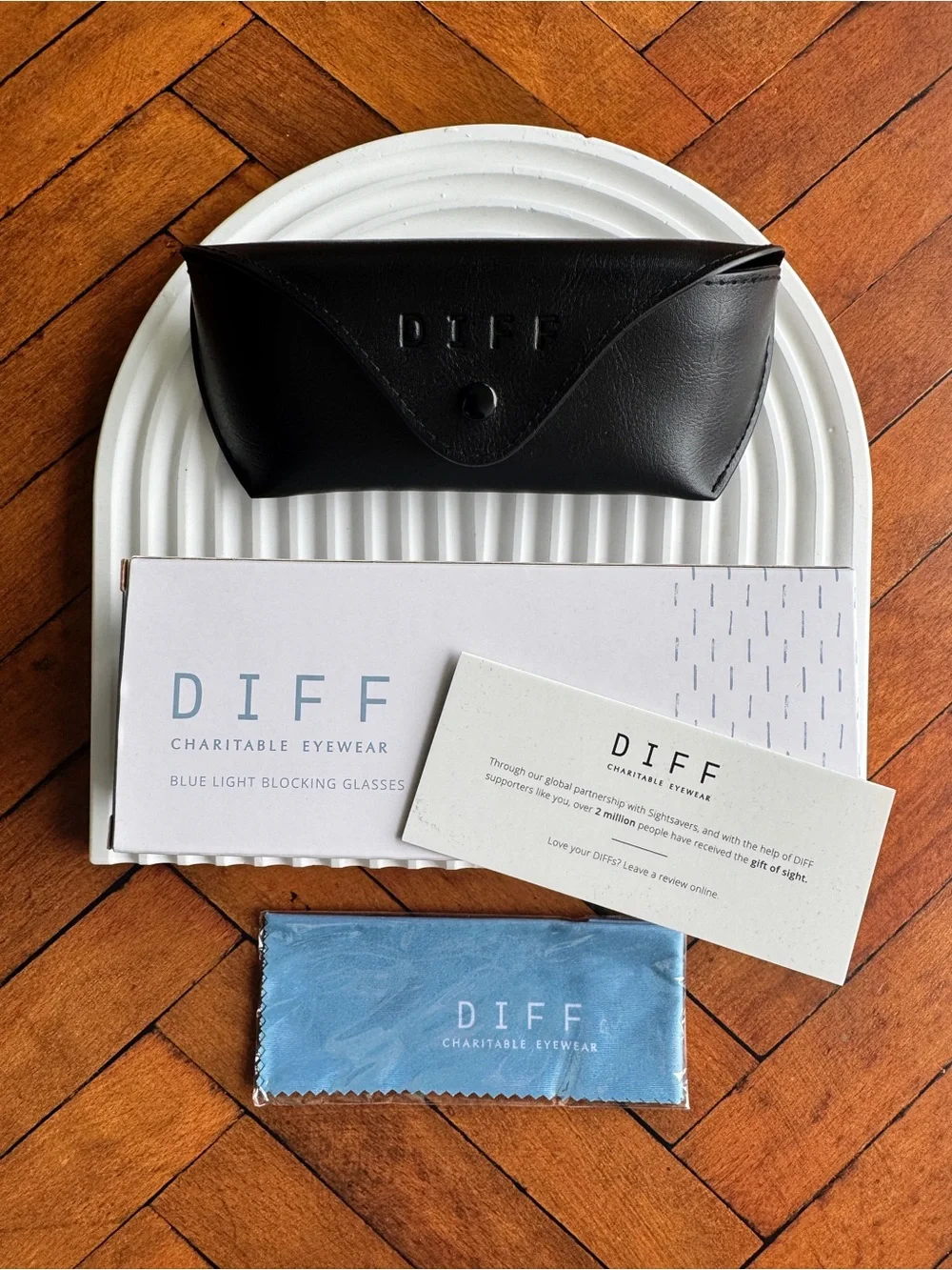 DIFF Dasha Clear Non-Prescription Lens Black & Gold Geometric Glasses NIB